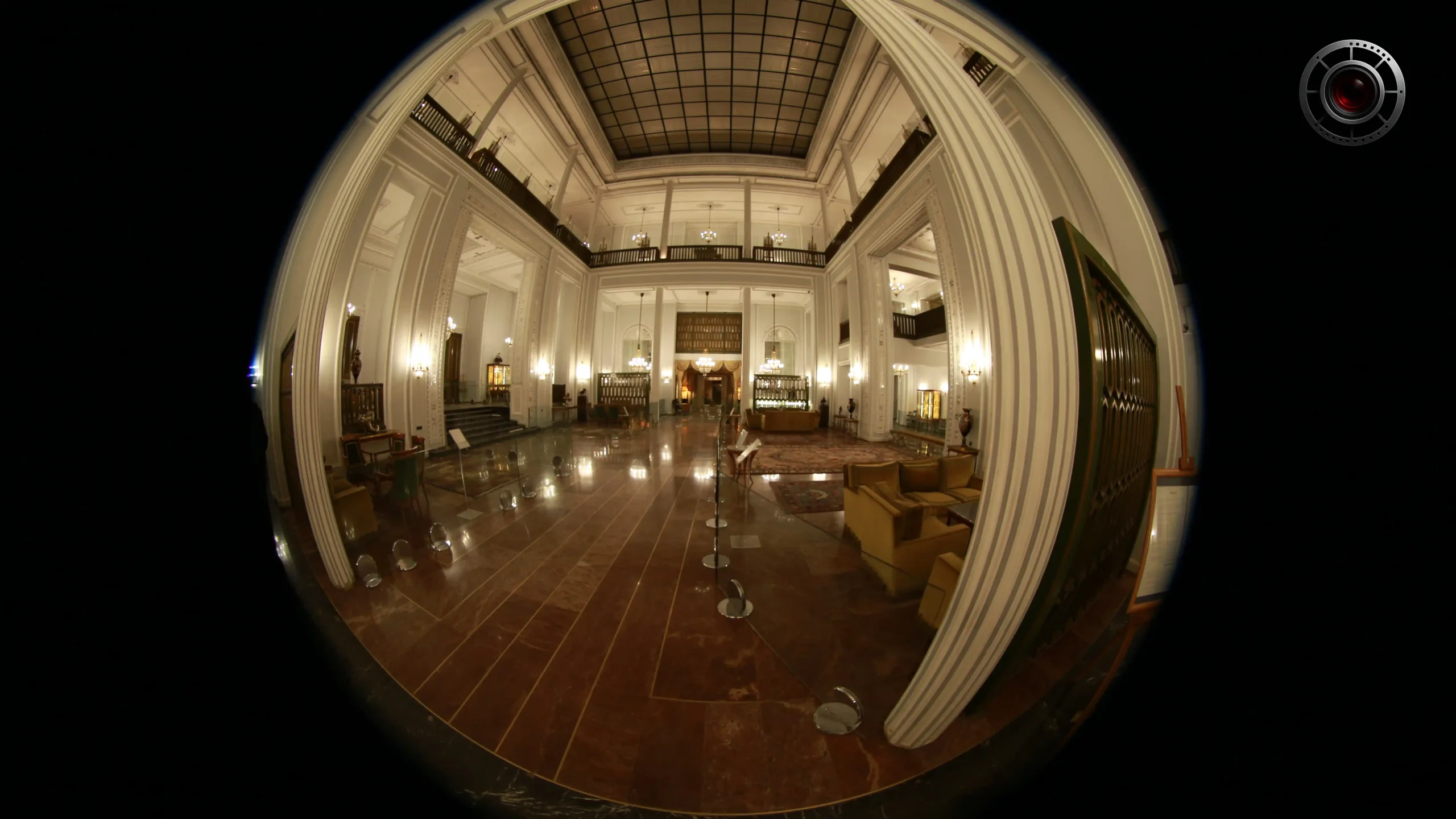 اعوجاج تصویر در لنز فیش آی