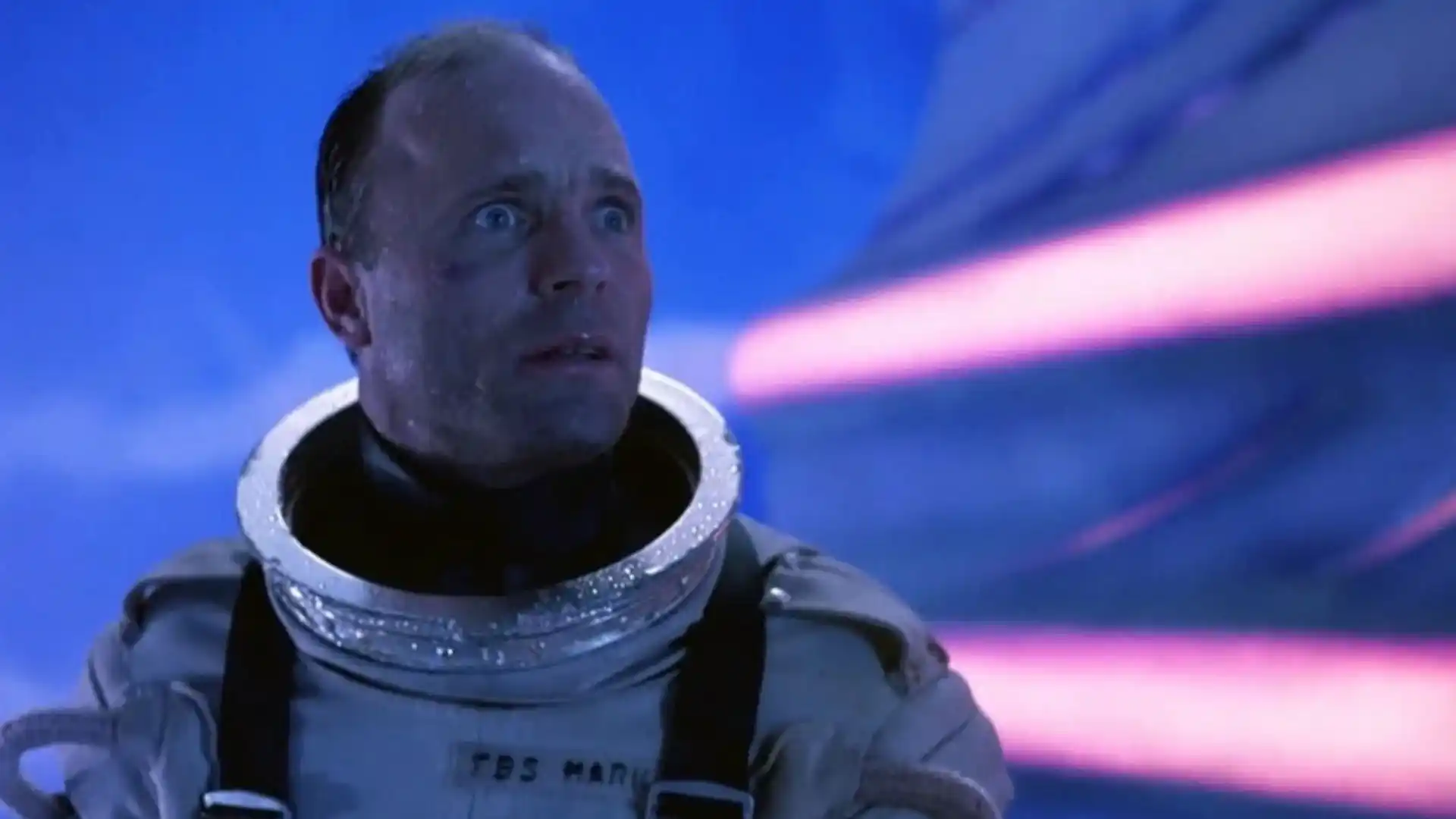 اد هریس در فیلم پرتگاه